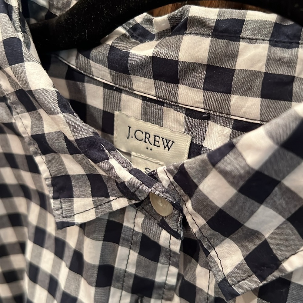I crew button down - Picture 2 of 3